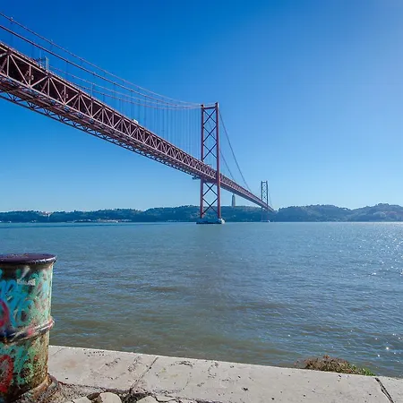 Junqueira Charming Apartment Lissabon
